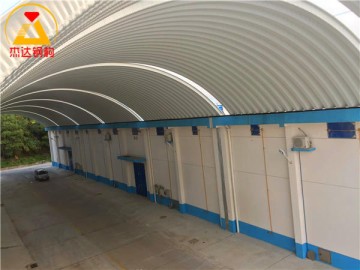 拱形屋頂使用通長式PC采光帶